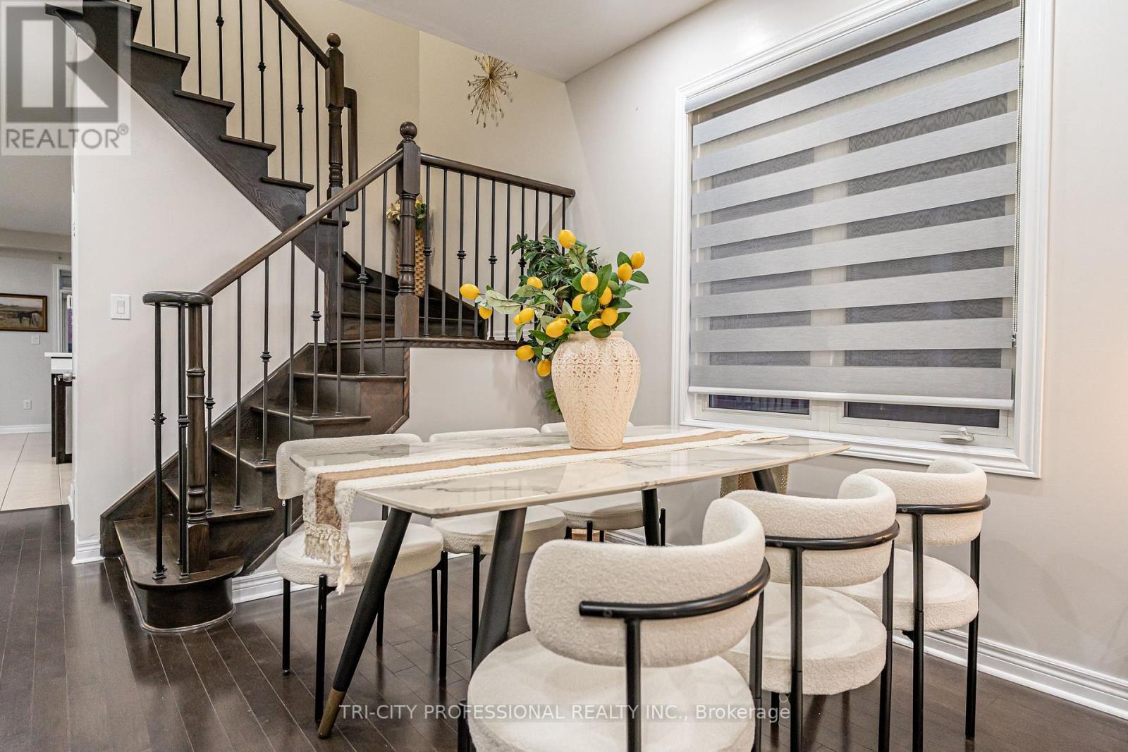 17 Sleightholme Crescent, Brampton, ON - Indoor Photo Showing Other Room