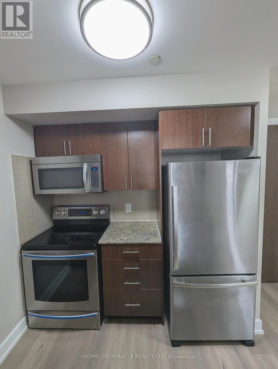 1226 - 2 Eva Road, Toronto, ON - Indoor Photo Showing Kitchen