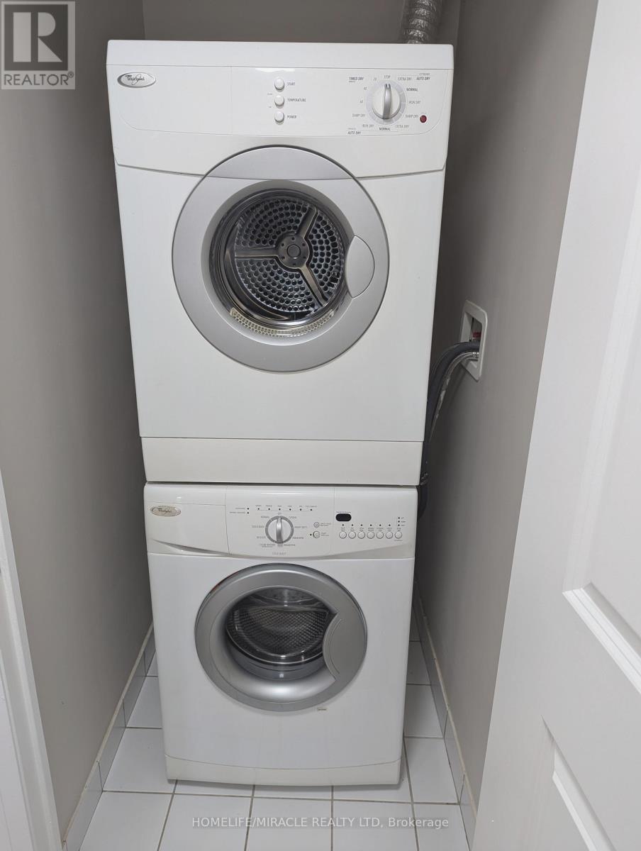 1226 - 2 Eva Road, Toronto, ON - Indoor Photo Showing Laundry Room