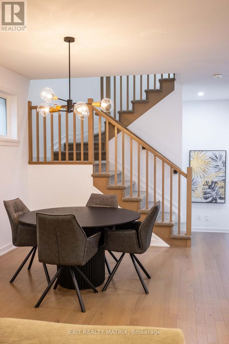 6487 Renaud Road, Ottawa, ON - Indoor Photo Showing Other Room