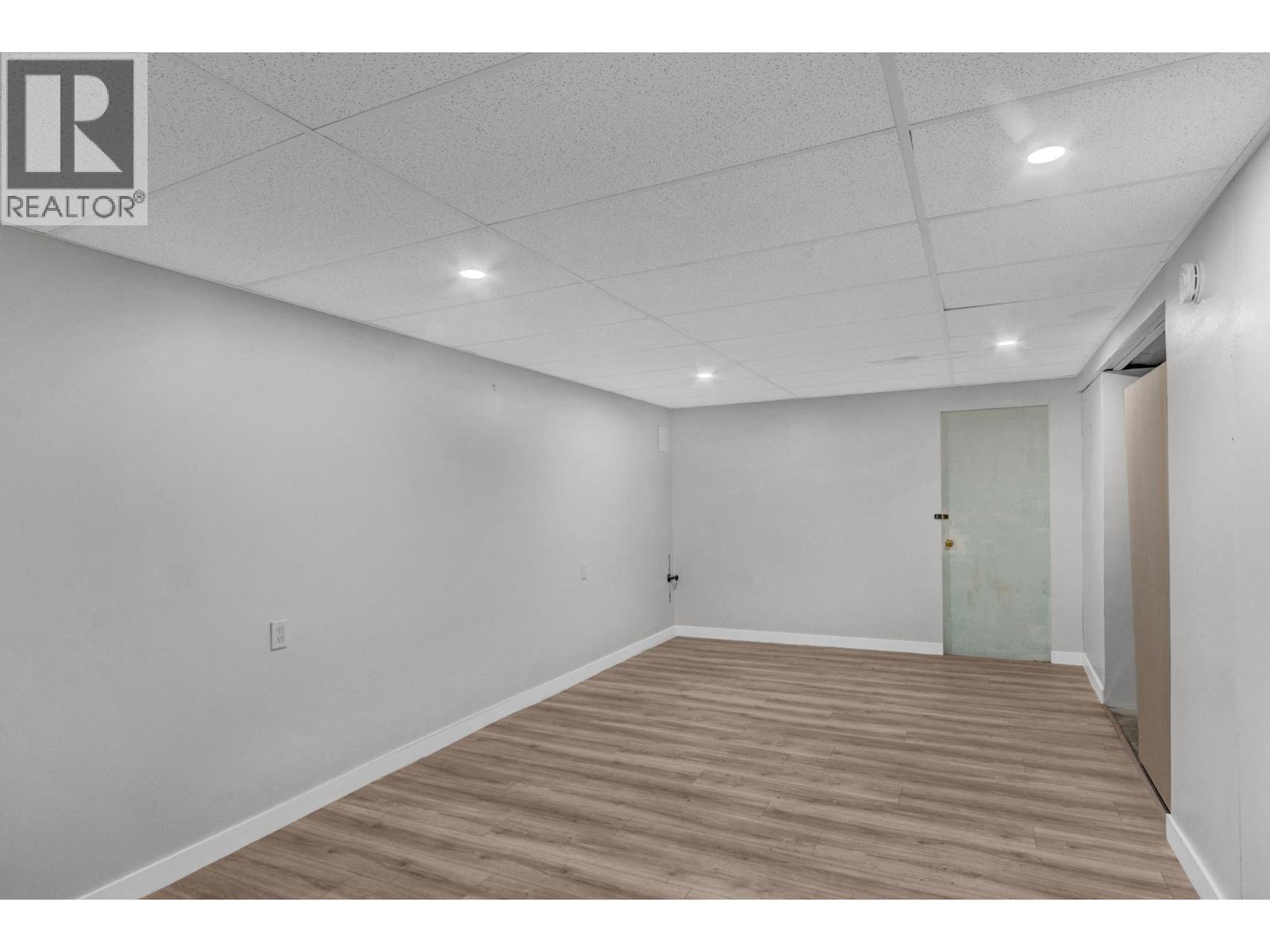 9147 North Kelly Road, Prince George, BC - Indoor