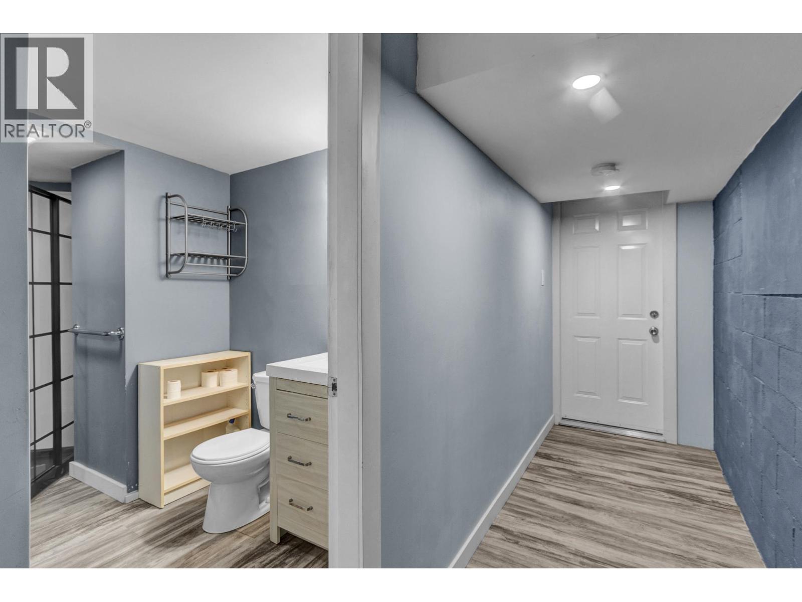 9147 North Kelly Road, Prince George, BC - Indoor