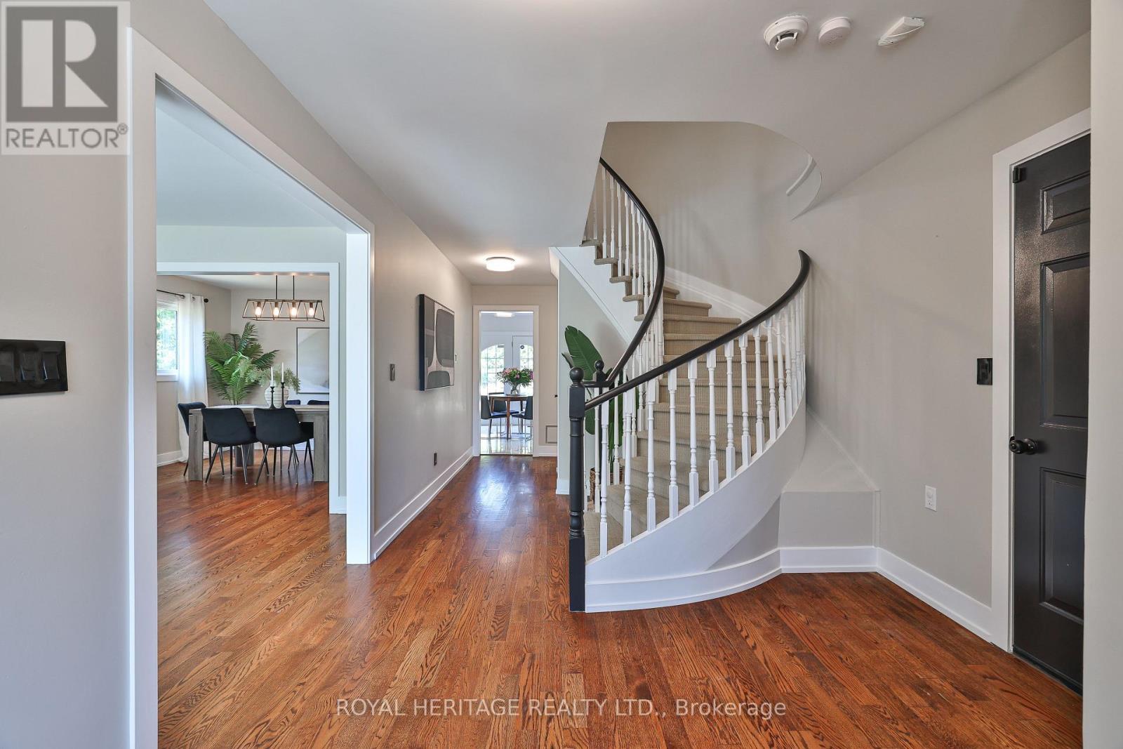 532 Powell Road, Whitby, ON - Indoor Photo Showing Other Room