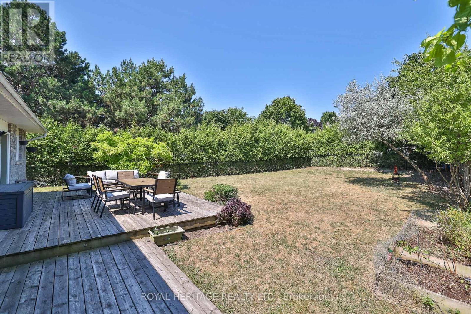 532 Powell Road, Whitby, ON - Outdoor With Deck Patio Veranda