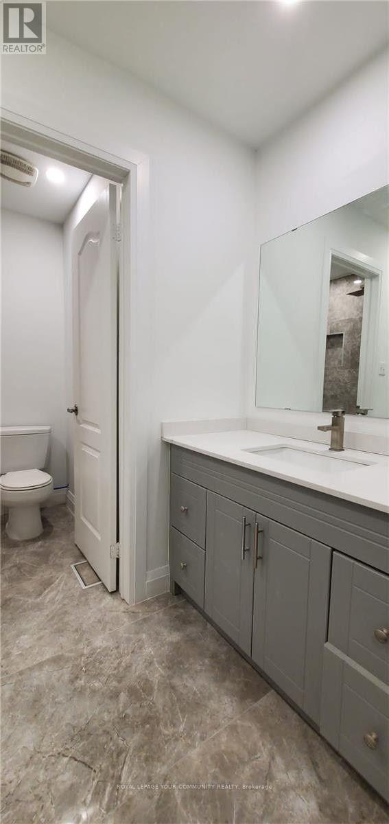5058 Oscar Peterson Boulevard, Mississauga, ON - Indoor Photo Showing Bathroom
