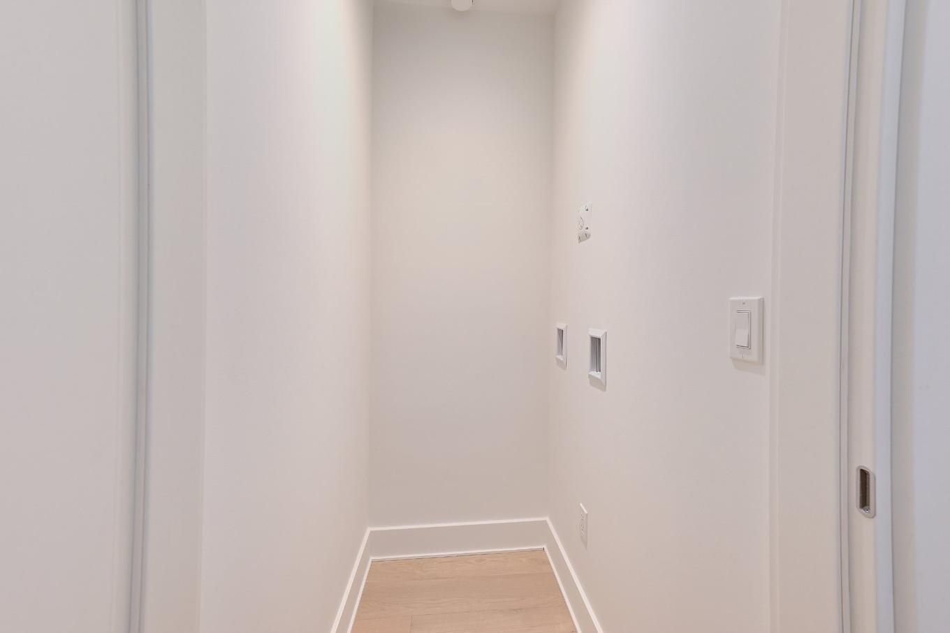 Salle de lavage - 2706-1000 Rue André-Prévost, Montréal (Verdun/Île-Des-Soeurs), QC - Indoor Photo Showing Other Room