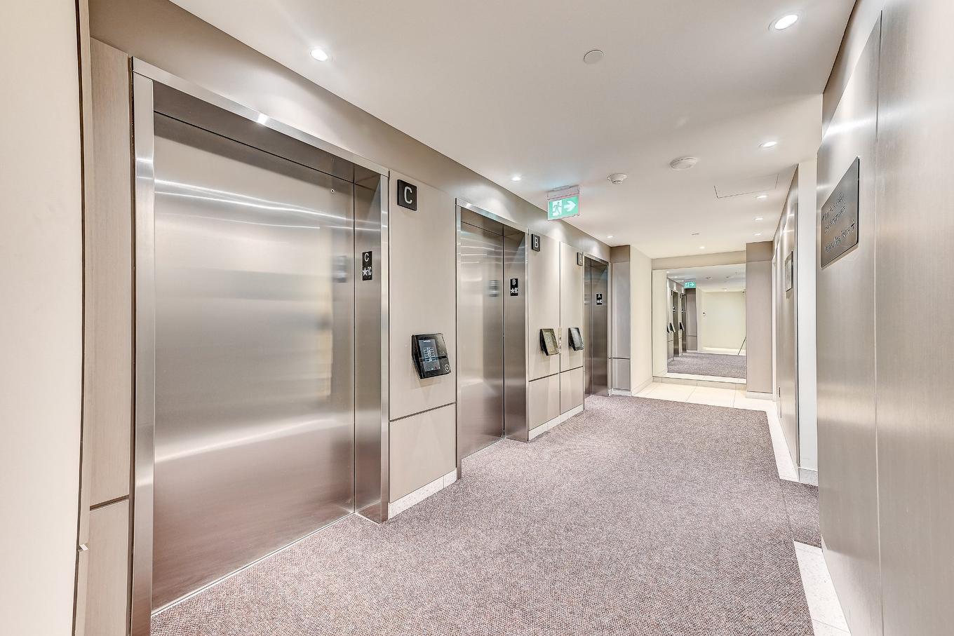 Ascenseur - 2706-1000 Rue André-Prévost, Montréal (Verdun/Île-Des-Soeurs), QC - Indoor Photo Showing Other Room