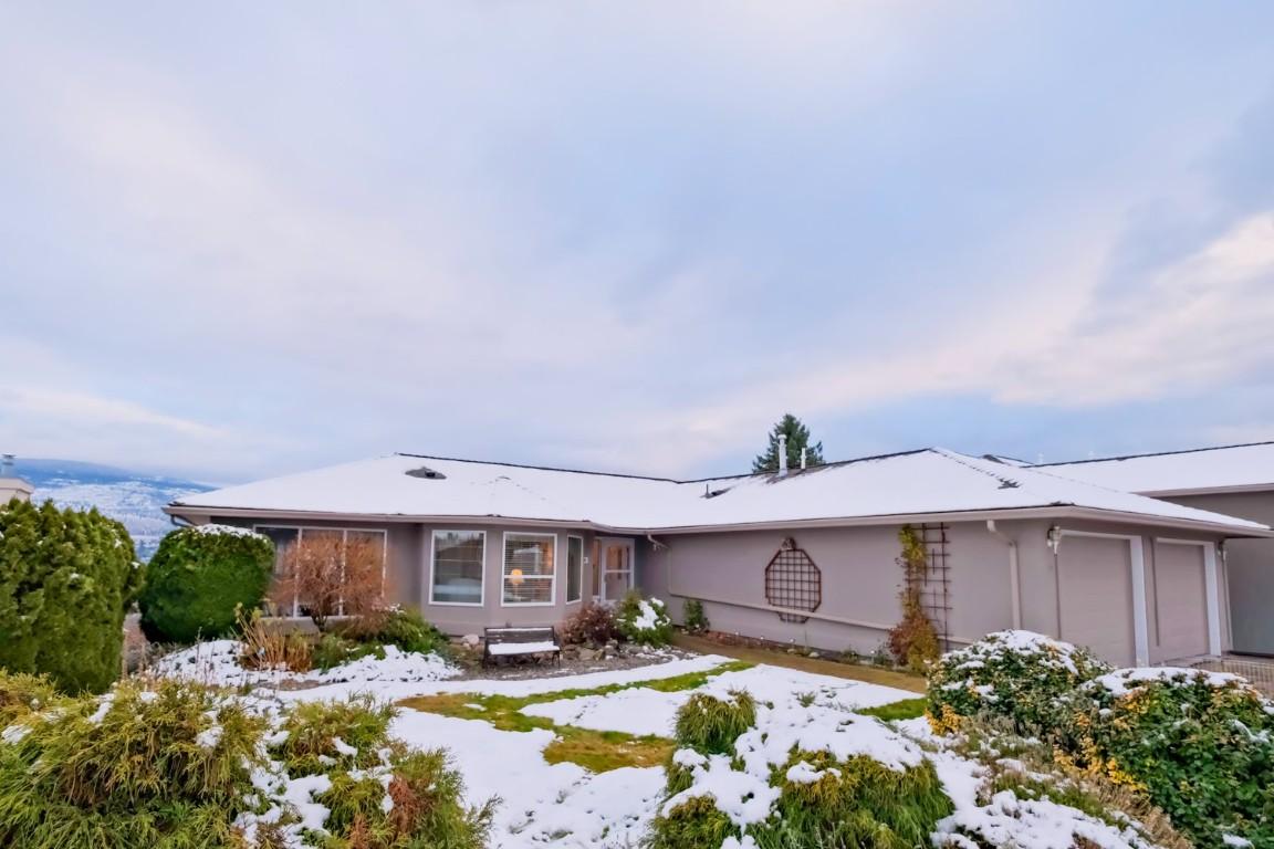 459 Ridge Place, Penticton, BC - Outdoor