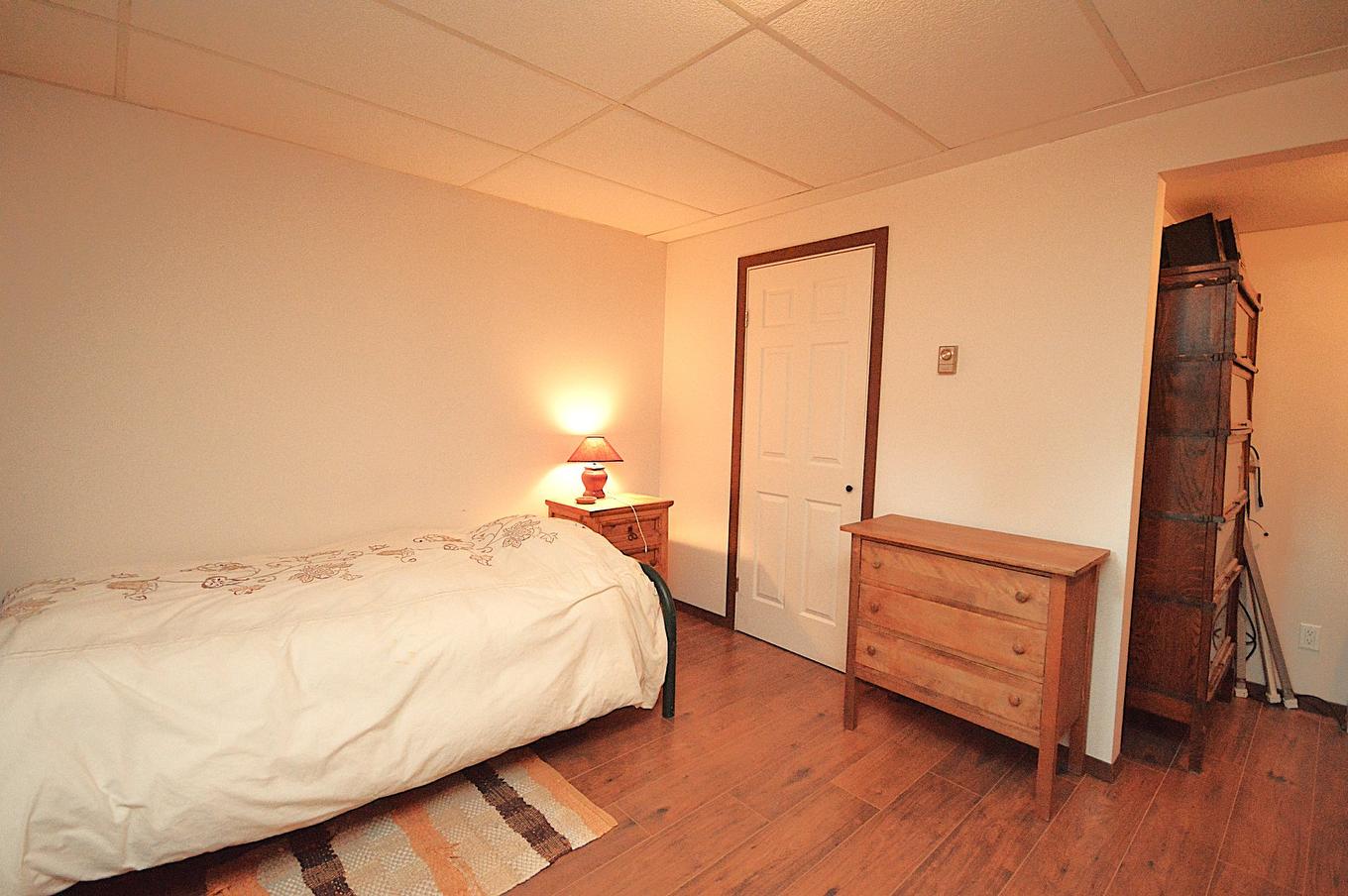 Chambre à coucher - 591 Rue King, Mont-Blanc, QC - Indoor Photo Showing Bedroom