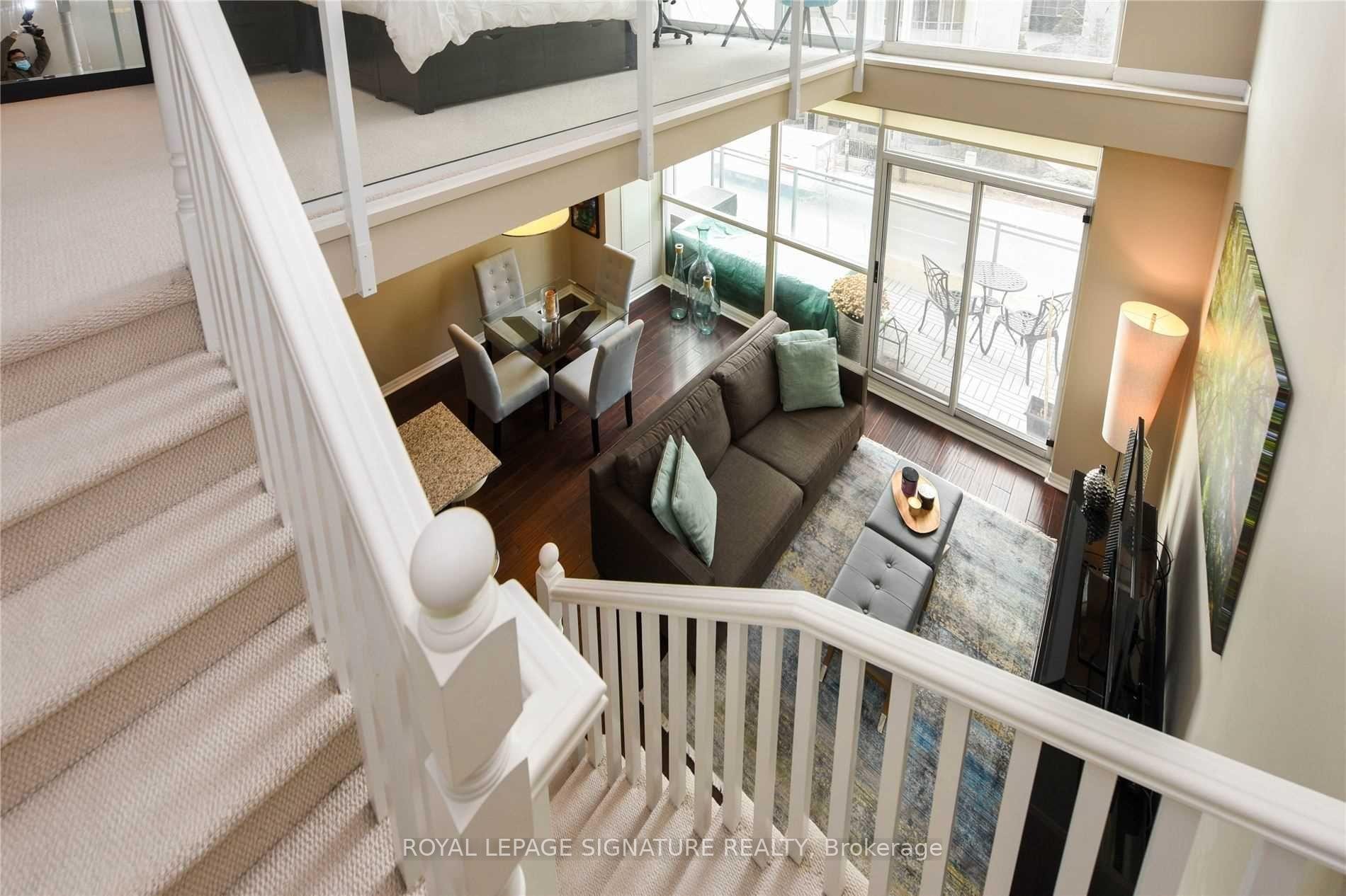 304-225 Webb Drive, Mississauga, ON - Indoor Photo Showing Other Room