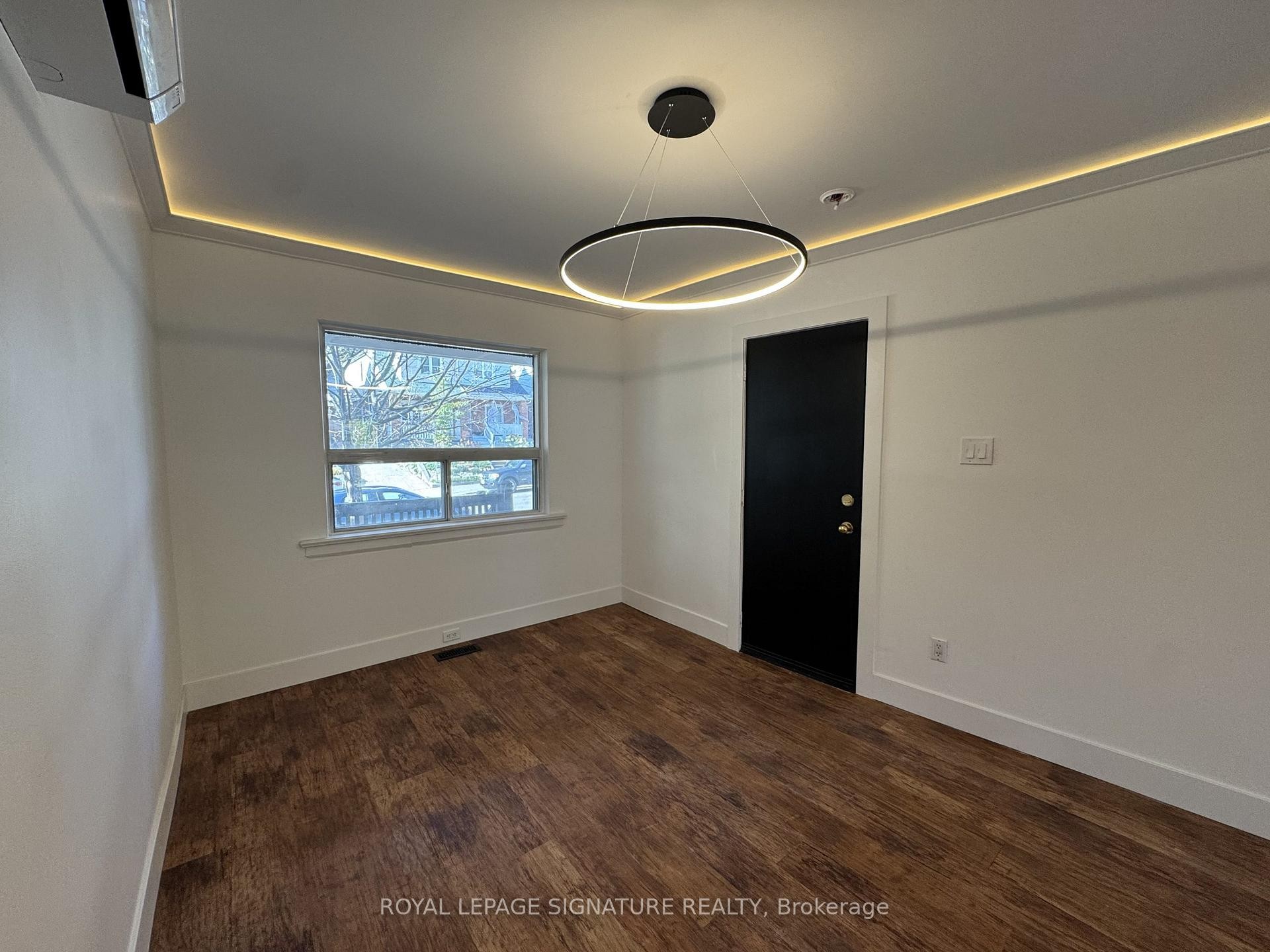 Main & Lower-25 Firstbrooke Road, Toronto, ON