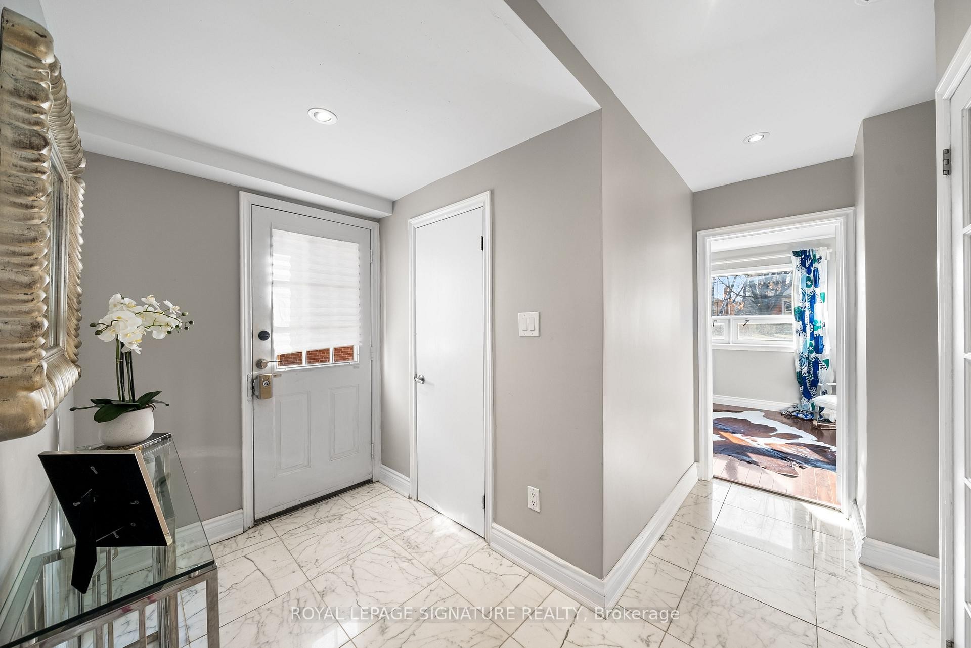 Bsmt-217 Altamira Road, Richmond Hill, ON - Indoor Photo Showing Other Room