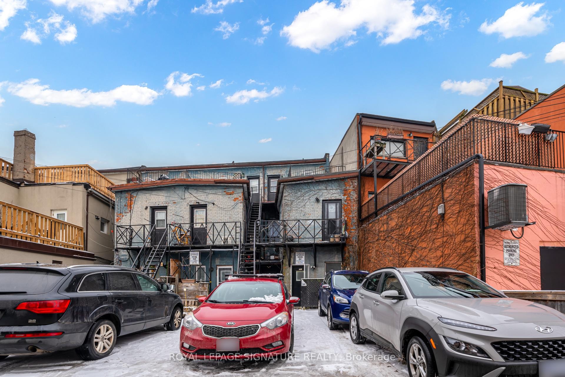 Back-3042 Dundas Street W, Toronto, ON - Outdoor