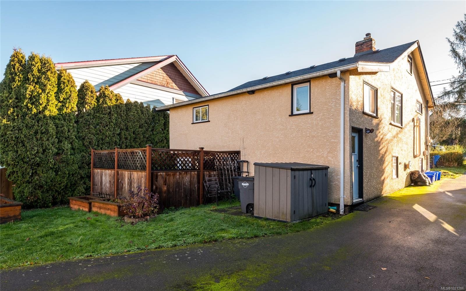 3026 Donald St, Saanich, BC