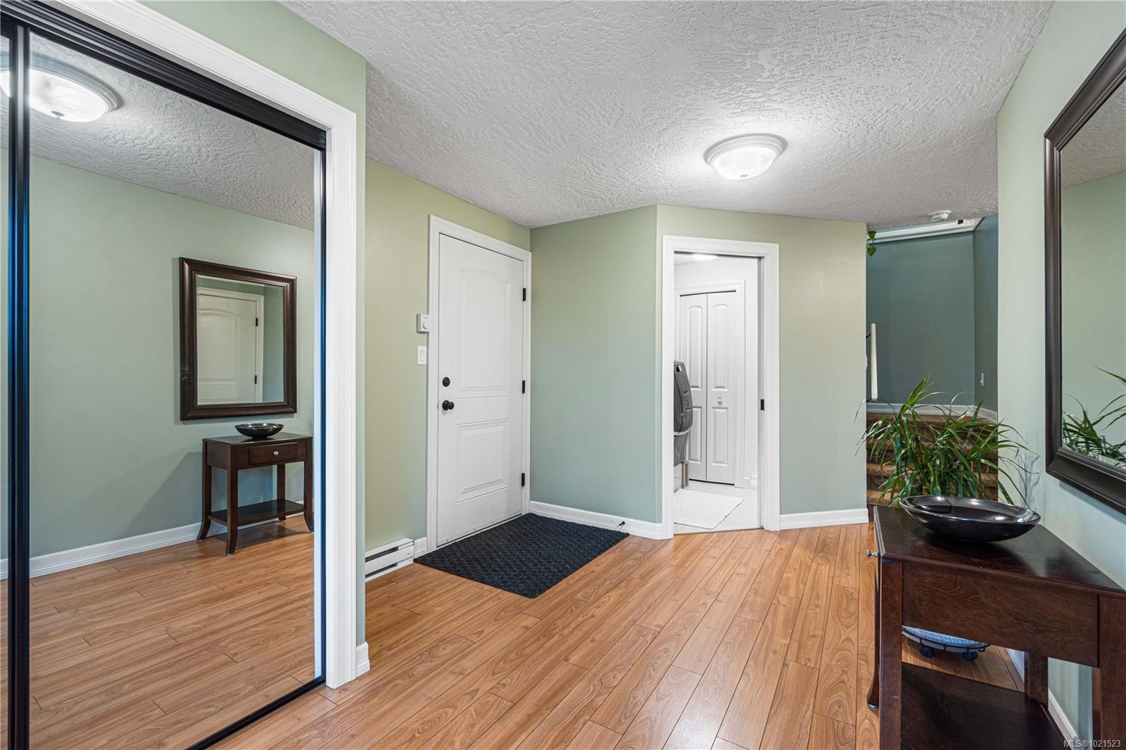 1763 Martini Way, Qualicum Beach, BC