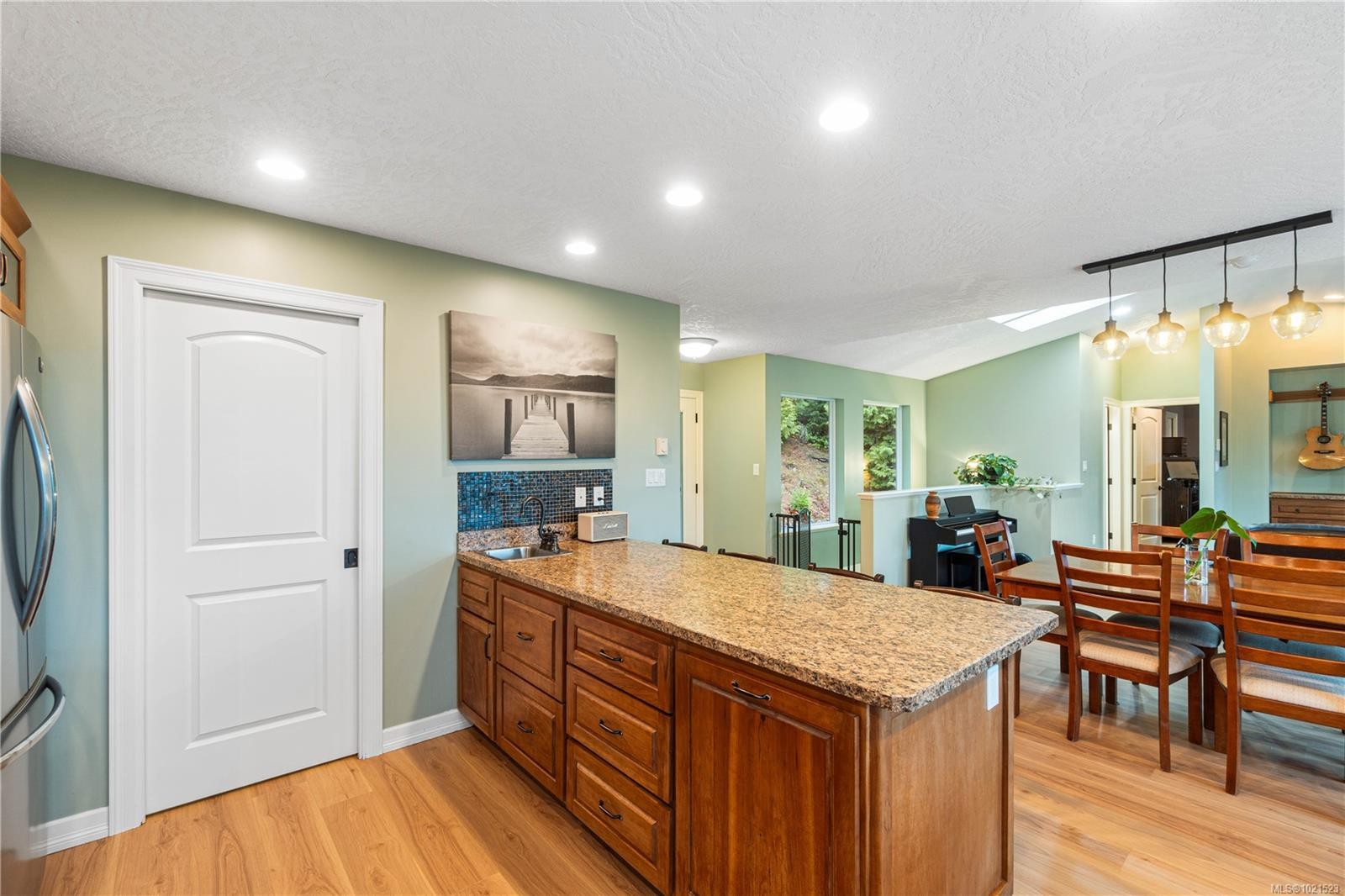 1763 Martini Way, Qualicum Beach, BC