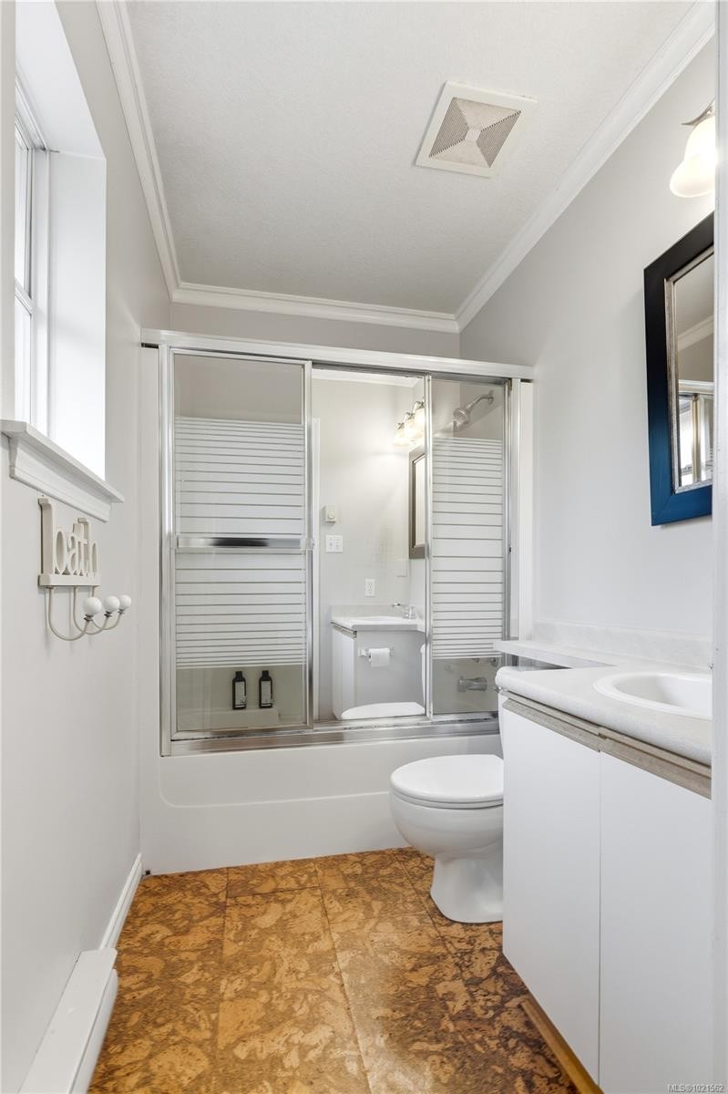 5726 Brookwood Dr, Nanaimo, BC