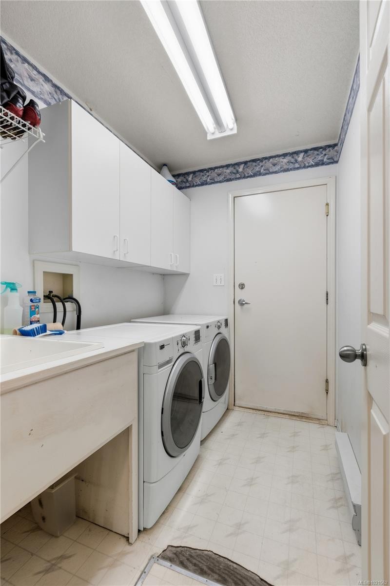 5726 Brookwood Dr, Nanaimo, BC