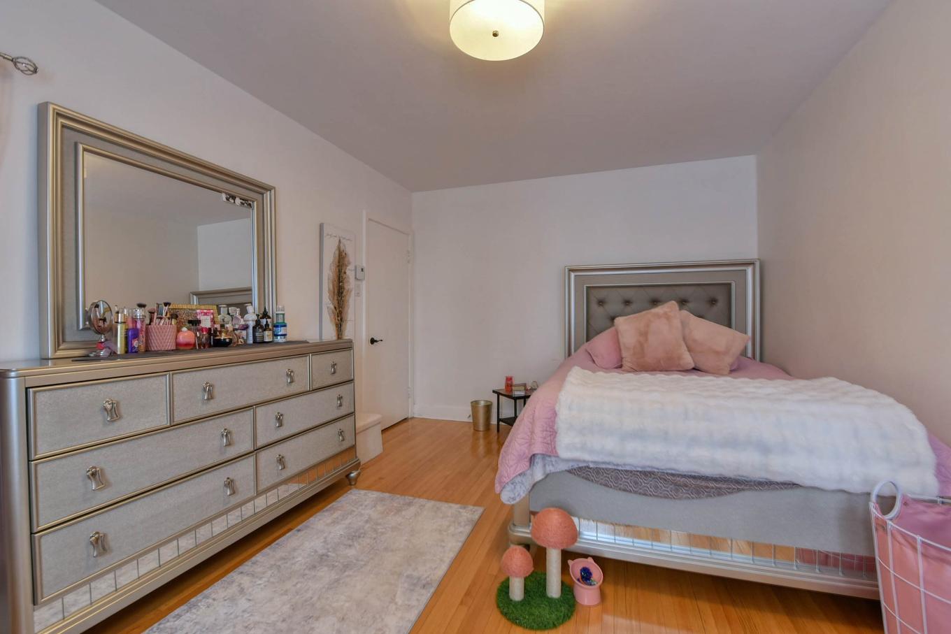 Chambre à coucher - 1220 - 1222 Rue Montpellier, Montréal (Saint-Laurent), QC - Indoor Photo Showing Bedroom