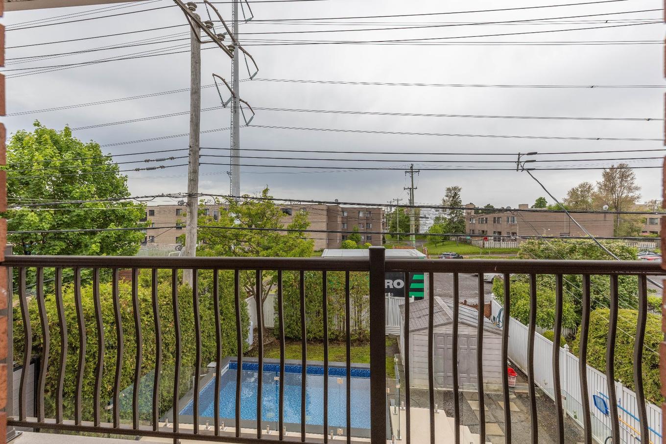 Balcony - 6352 Boul. Des Roseraies, Montréal (Anjou), QC - Outdoor With Exterior