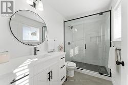 large ensuite with tiled shower -