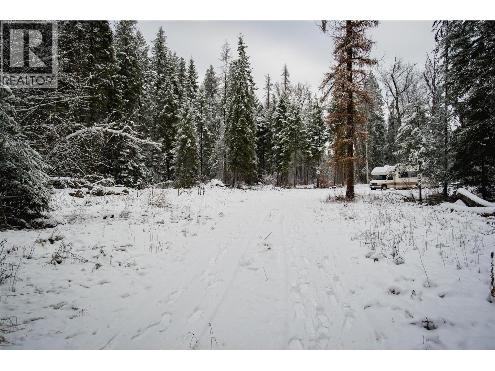 Lot A Bluebird Road, Fruitvale, BC