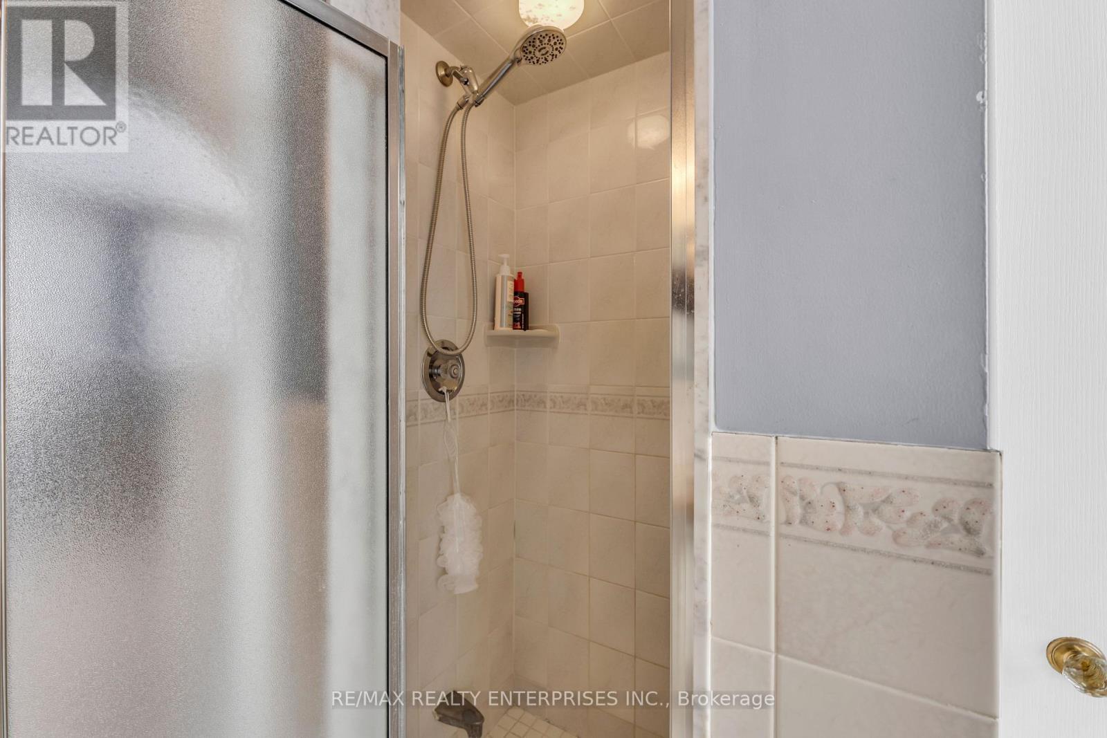 767 Mayfield Road, Brampton, ON - Indoor Photo Showing Bathroom