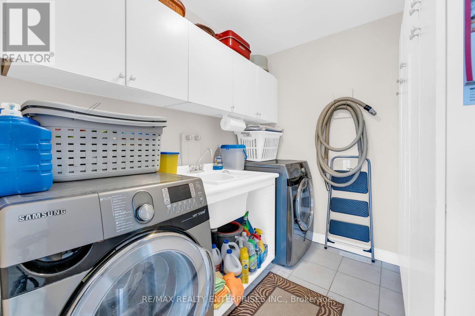 767 Mayfield Road, Brampton, ON - Indoor Photo Showing Laundry Room
