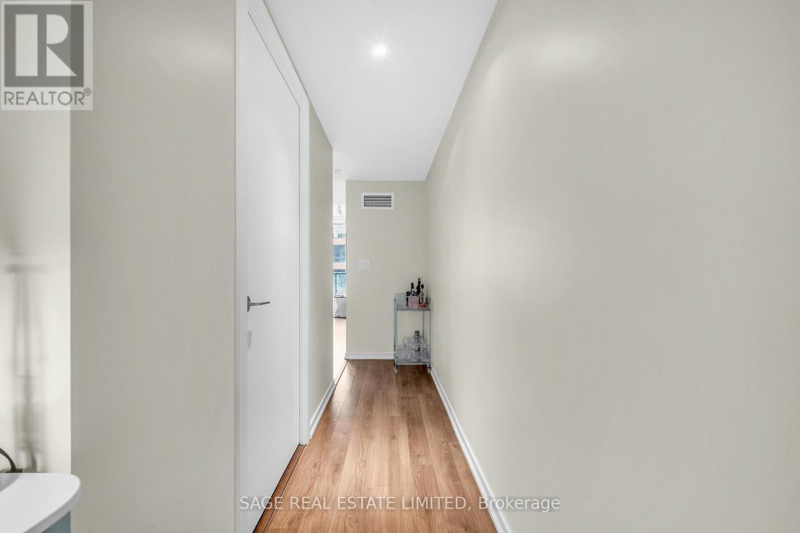 1210E - 36 Lisgar Street, Toronto, ON - Indoor Photo Showing Other Room