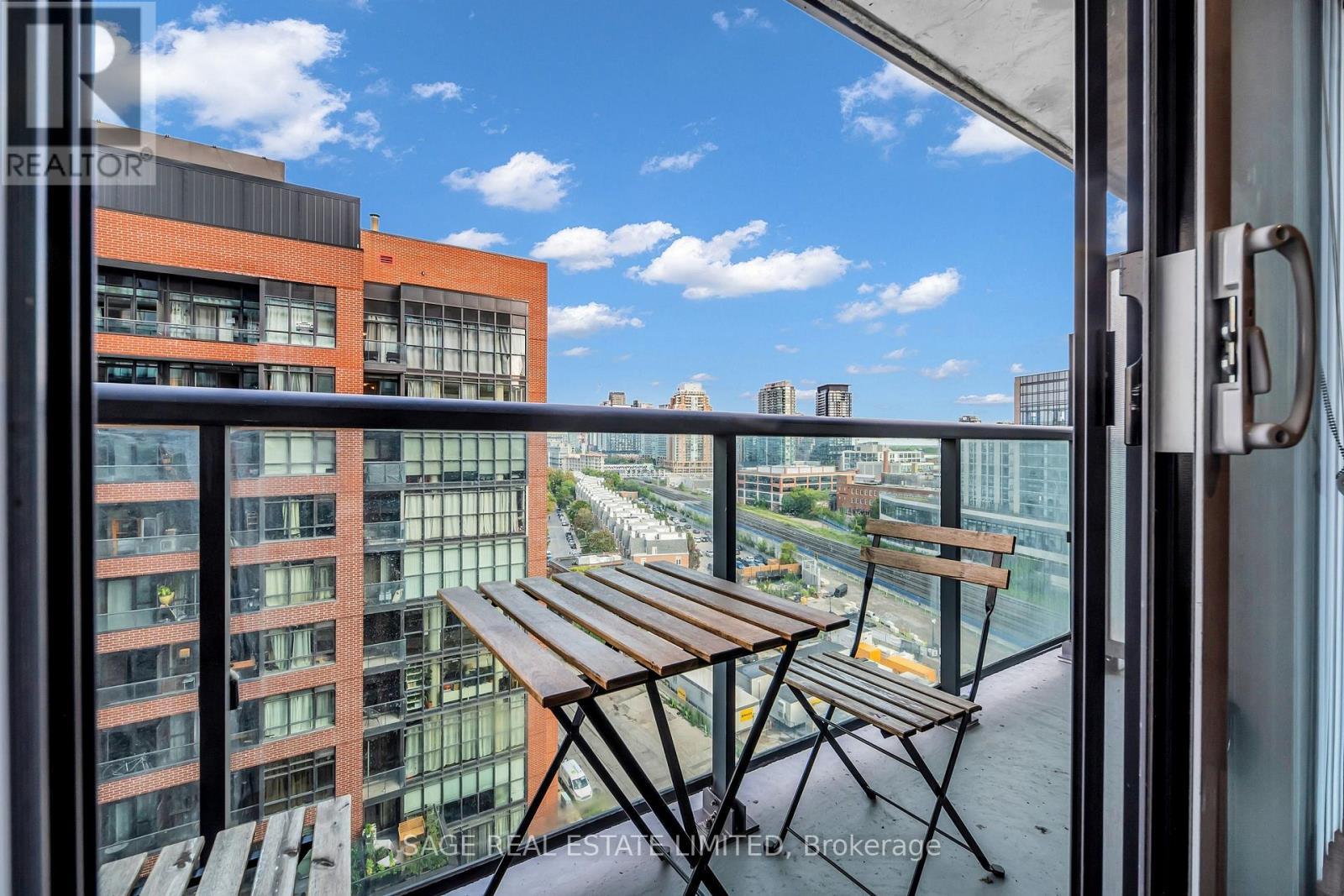 1210E - 36 Lisgar Street, Toronto, ON - Outdoor