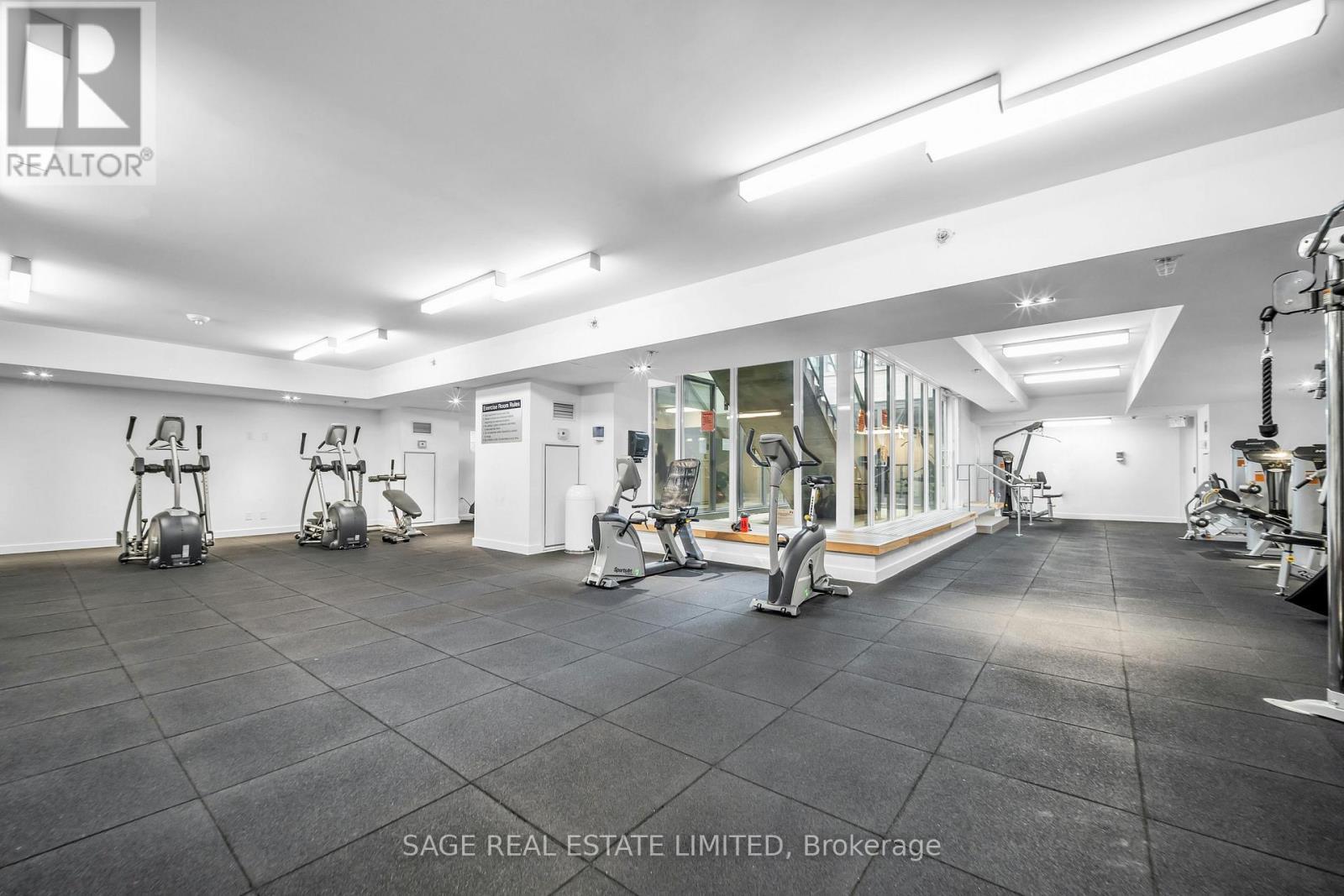 1210E - 36 Lisgar Street, Toronto, ON - Indoor Photo Showing Gym Room