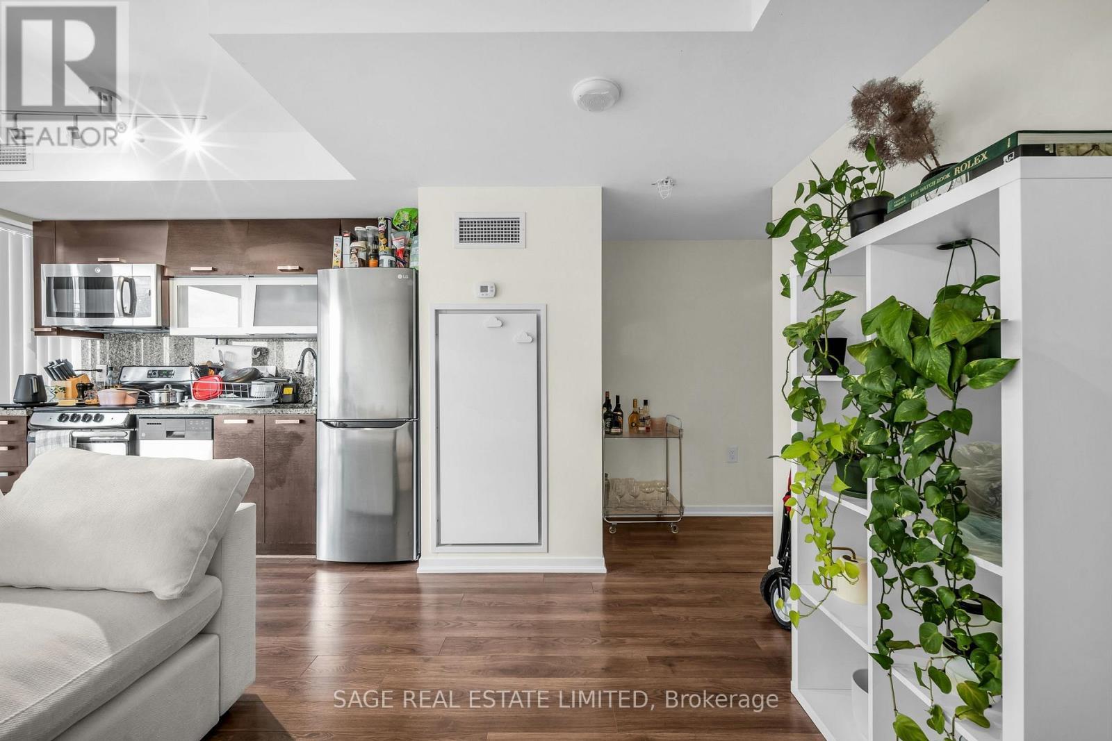 1210E - 36 Lisgar Street, Toronto, ON - Indoor