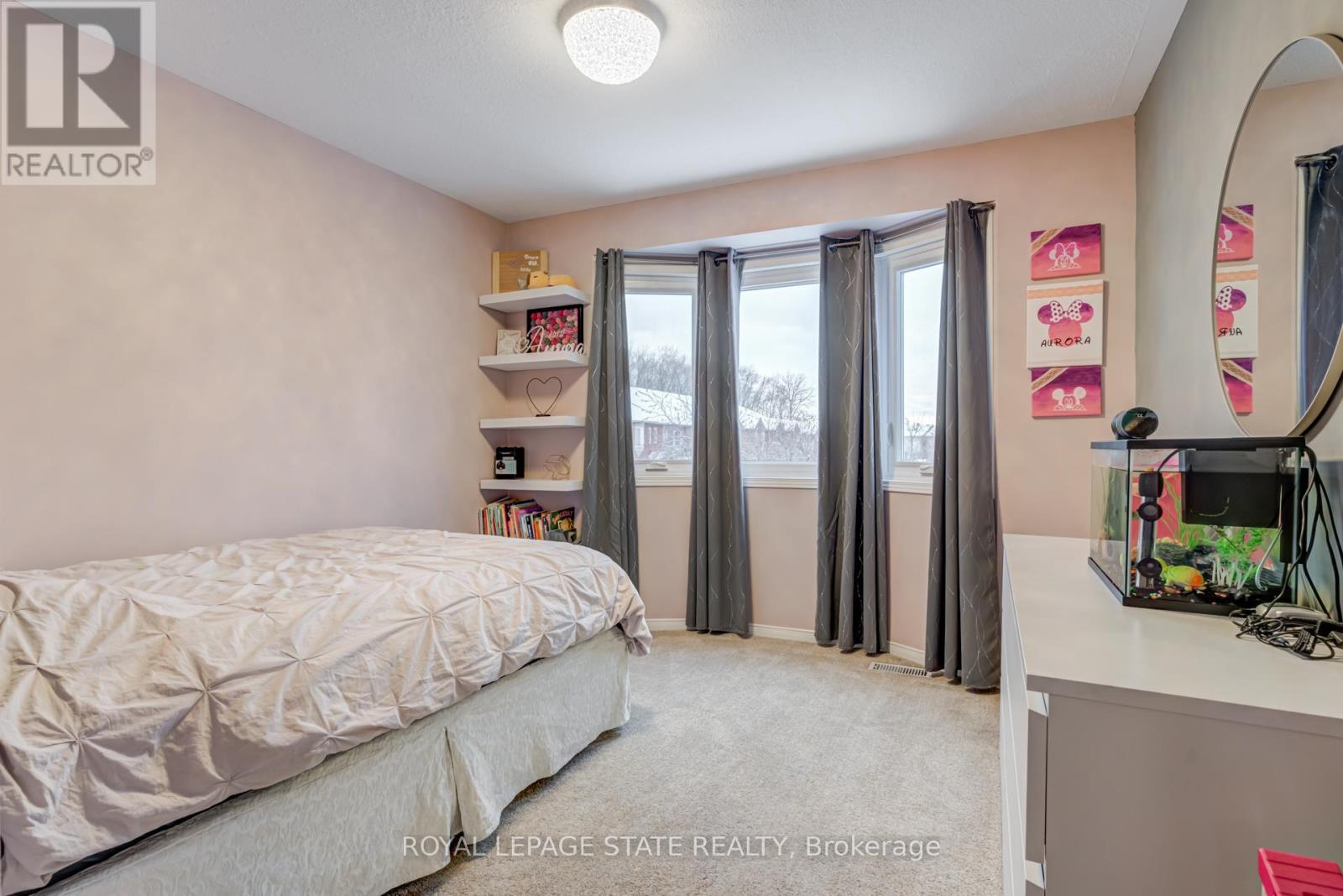 6 - 171 Highbury Drive, Hamilton, ON