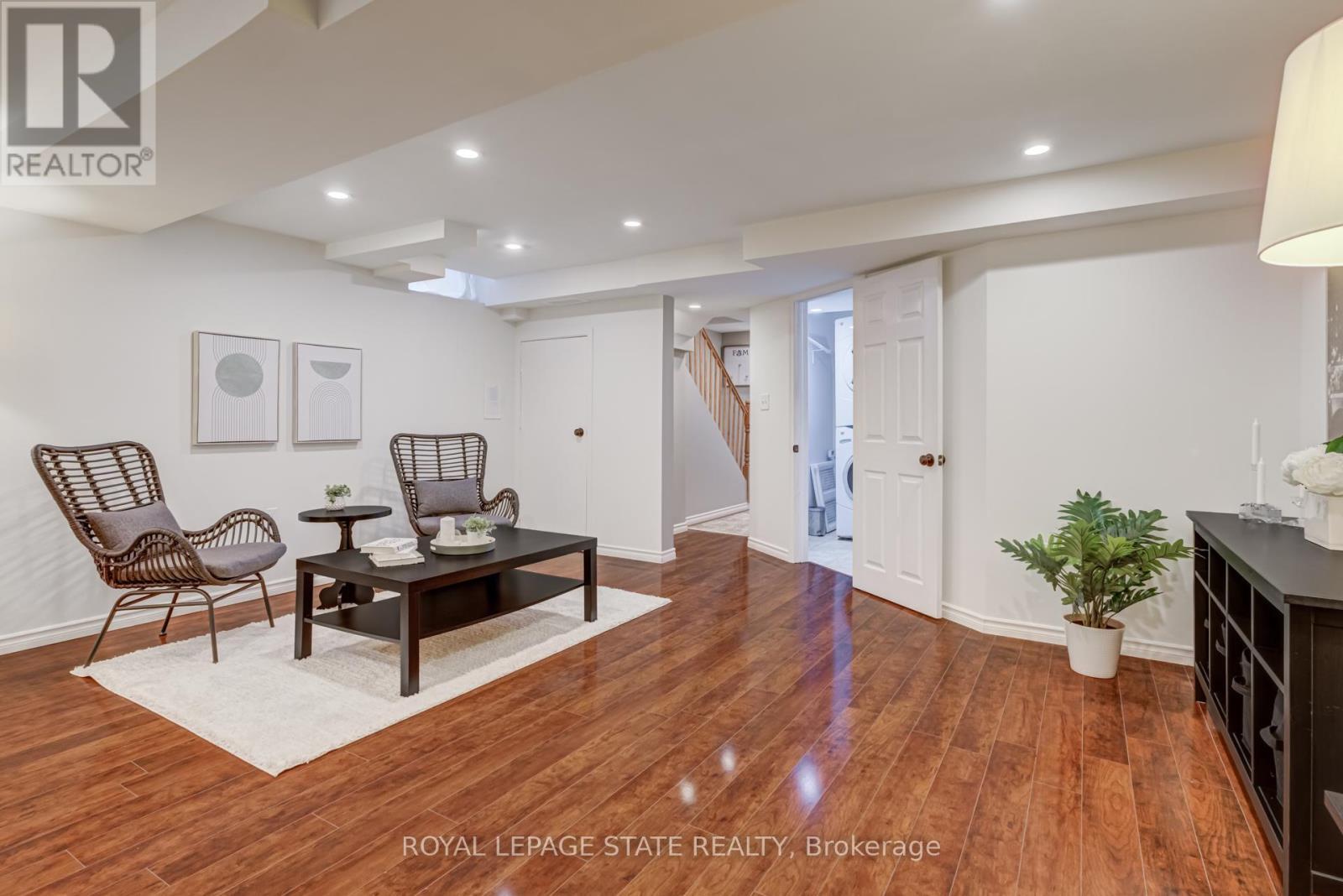 6 - 171 Highbury Drive, Hamilton, ON