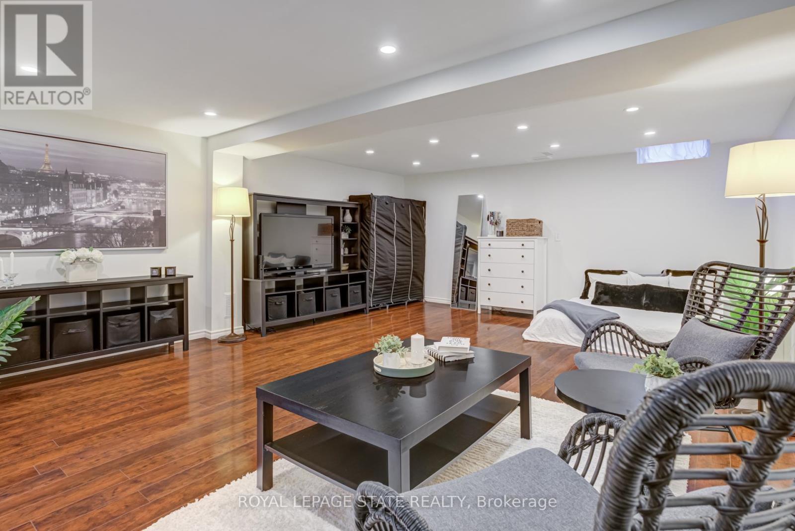 6 - 171 Highbury Drive, Hamilton, ON