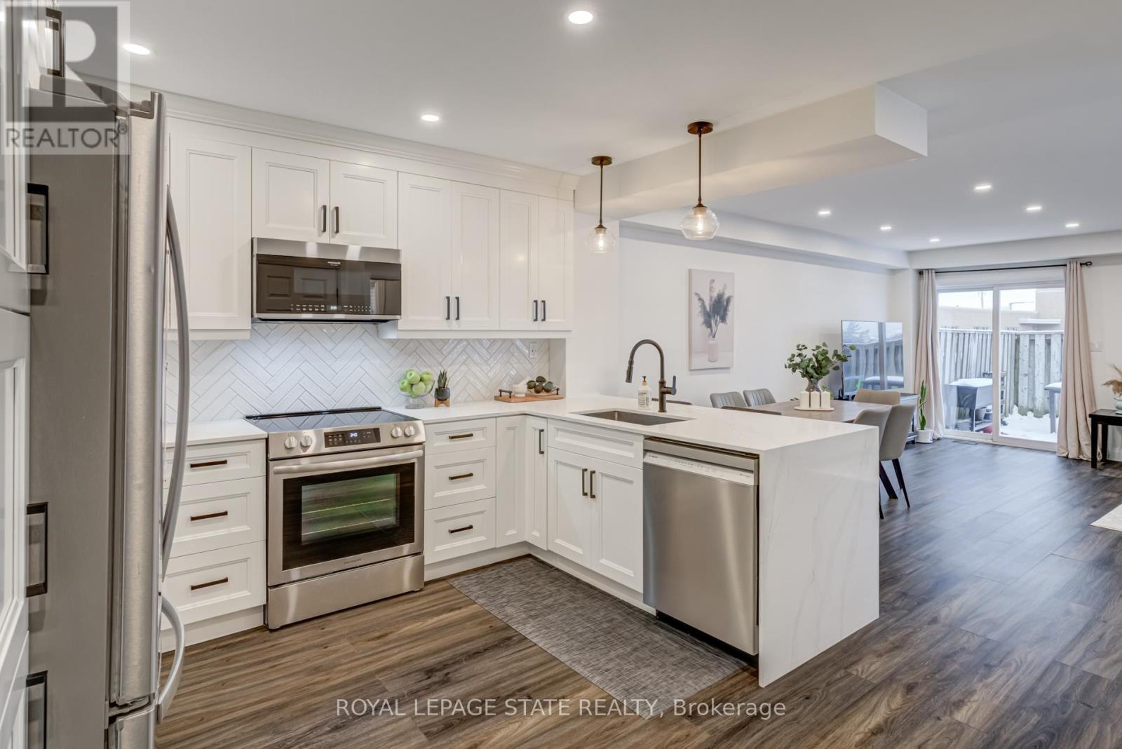 6 - 171 Highbury Drive, Hamilton, ON