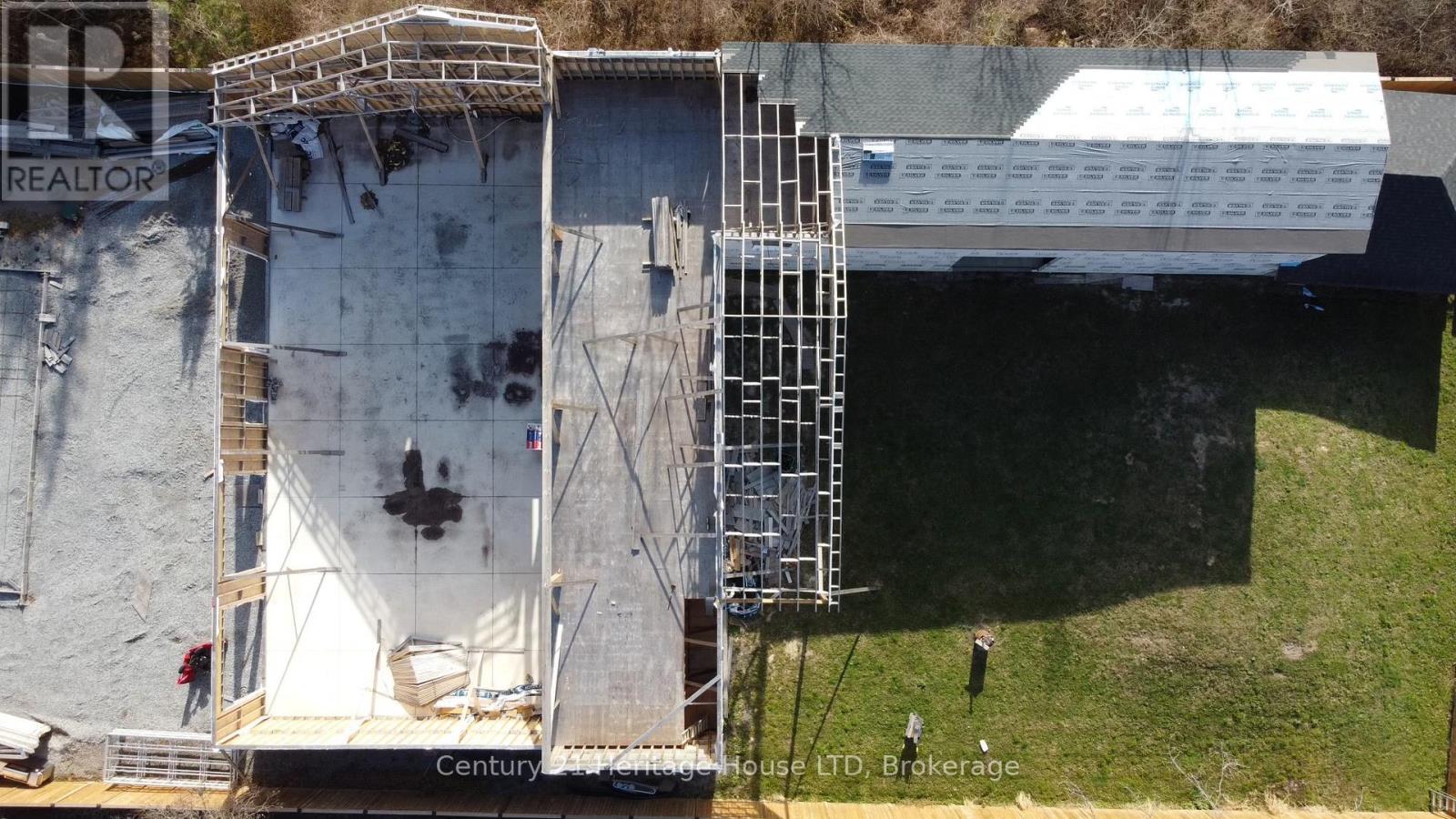 9785 Niagara River Parkway, Niagara Falls (Lyons Creek), ON -