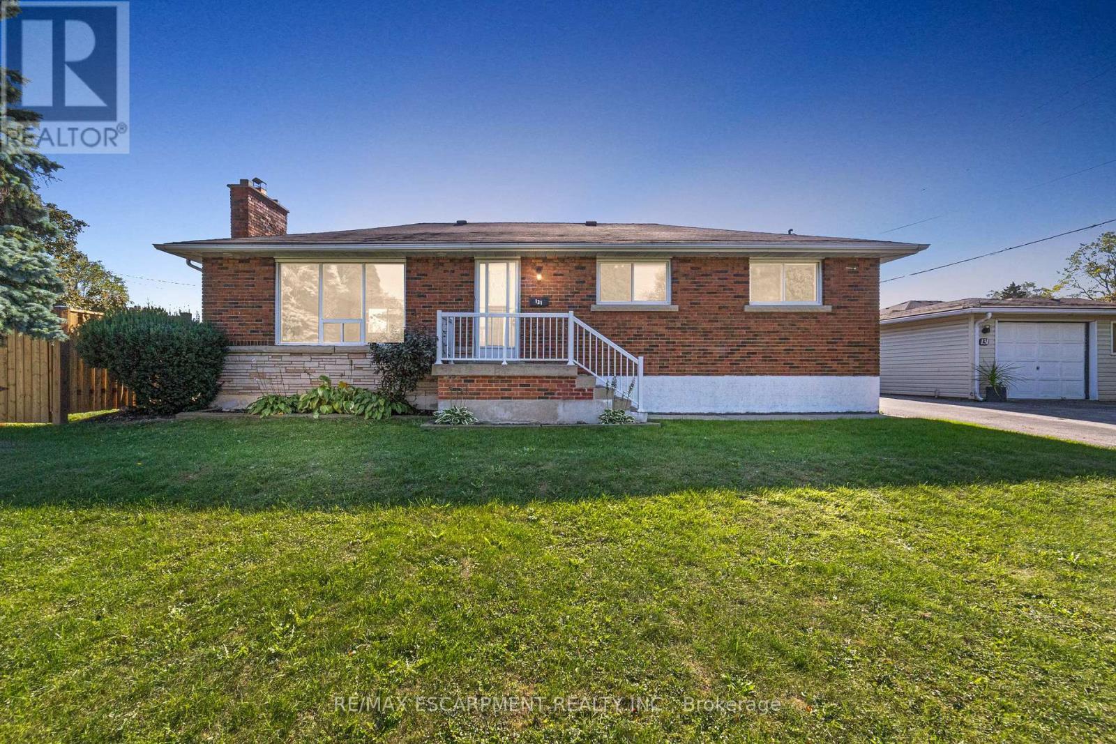 131 Sanatorium Road, Hamilton, ON - Outdoor With Deck Patio Veranda