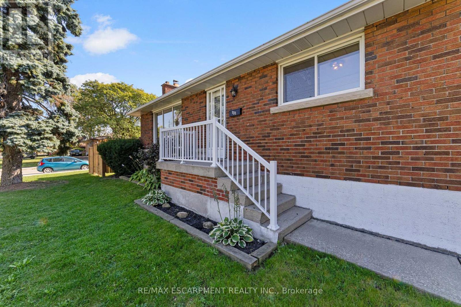 131 Sanatorium Road, Hamilton, ON - Outdoor With Exterior