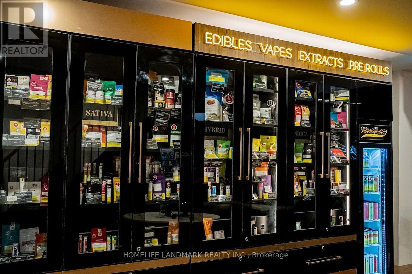 615 King Street W, Toronto, ON