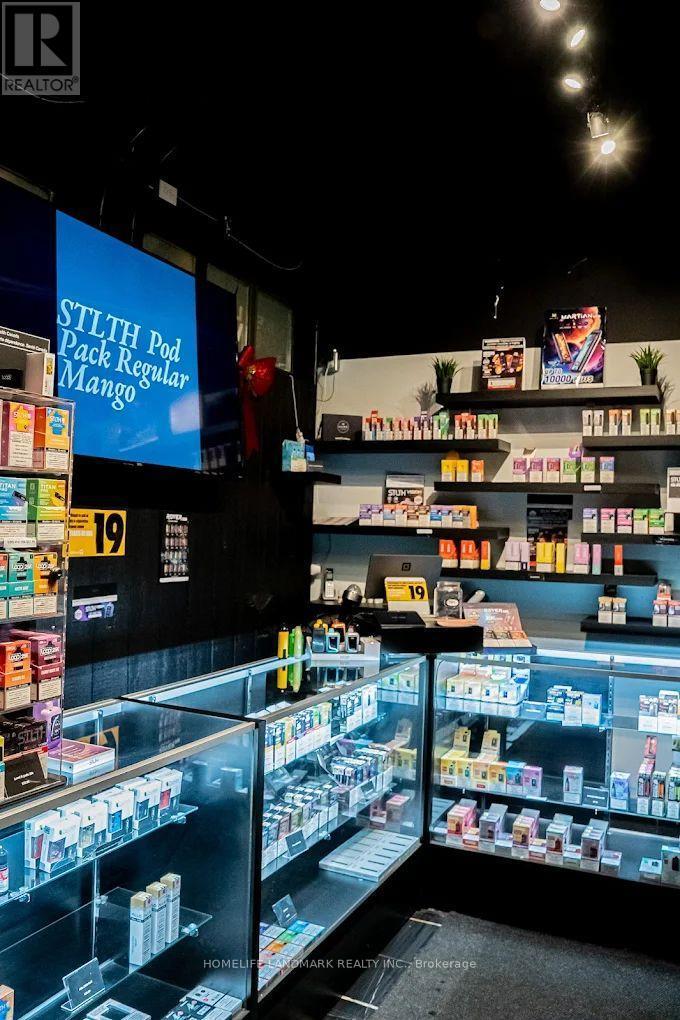 615 King Street W, Toronto, ON