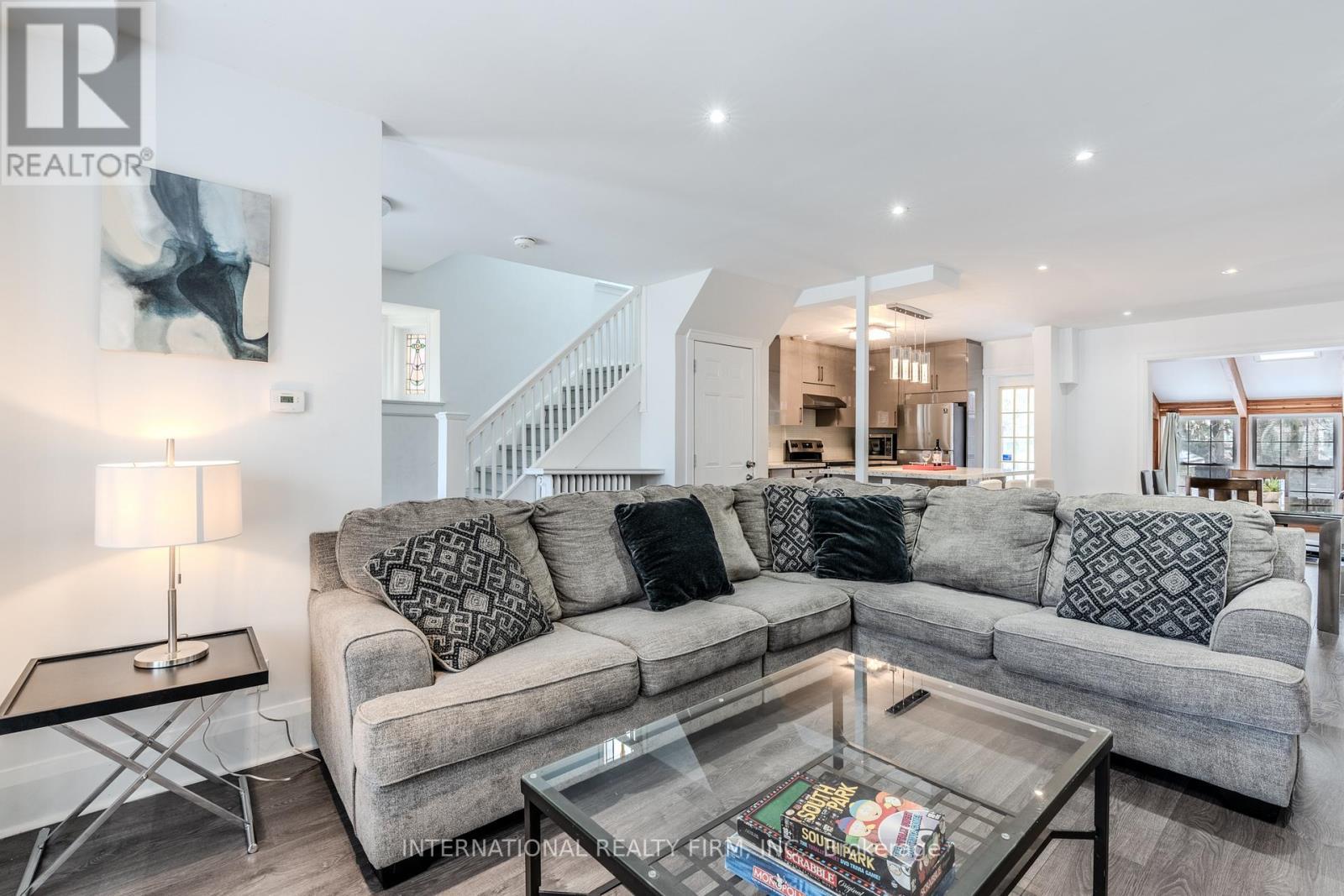 Mainsecondfloors - 47 Maxwell Avenue, Toronto, ON - Indoor Photo Showing Living Room