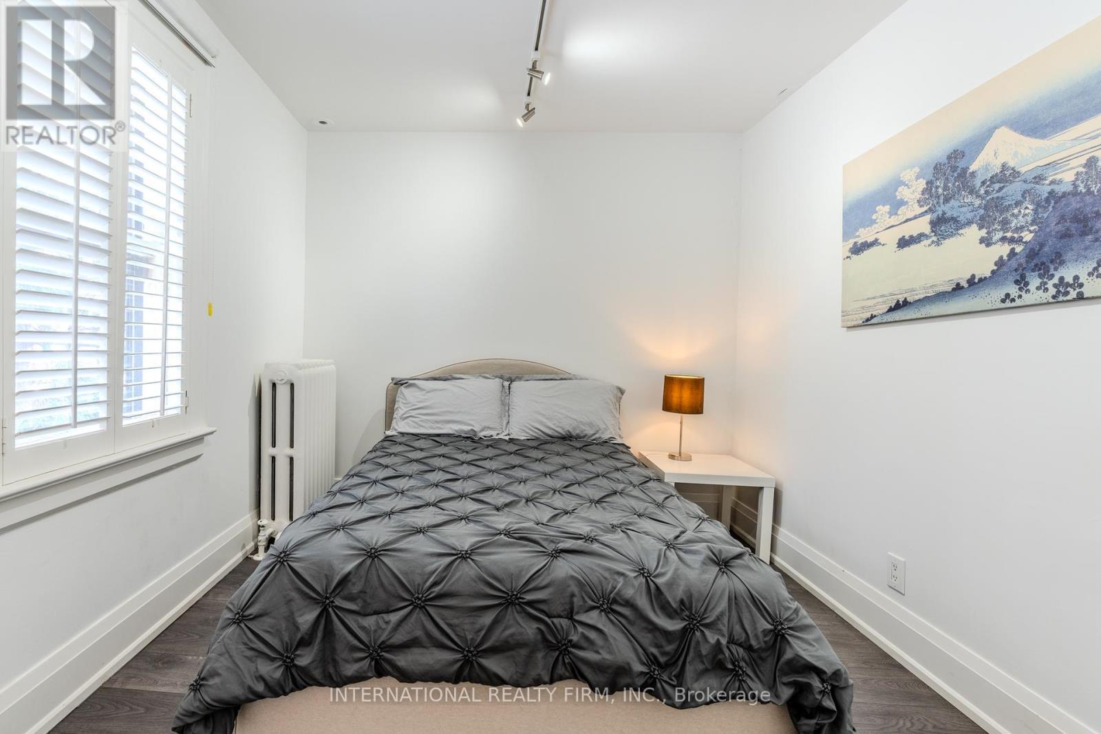 Mainsecondfloors - 47 Maxwell Avenue, Toronto, ON - Indoor Photo Showing Bedroom