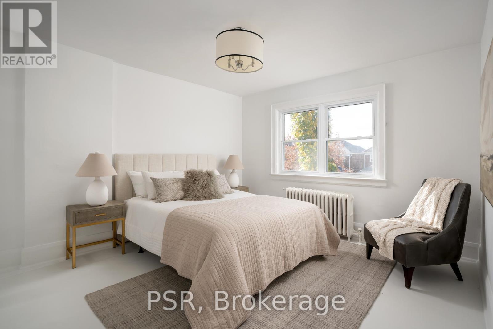 217 Northcliffe Boulevard, Toronto, ON - Indoor Photo Showing Bedroom