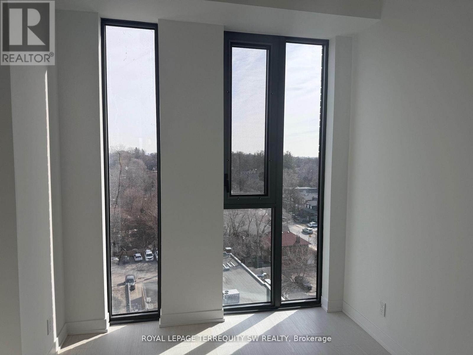 804 - 1 Hillsdale Avenue E, Toronto, ON - Indoor Photo Showing Other Room