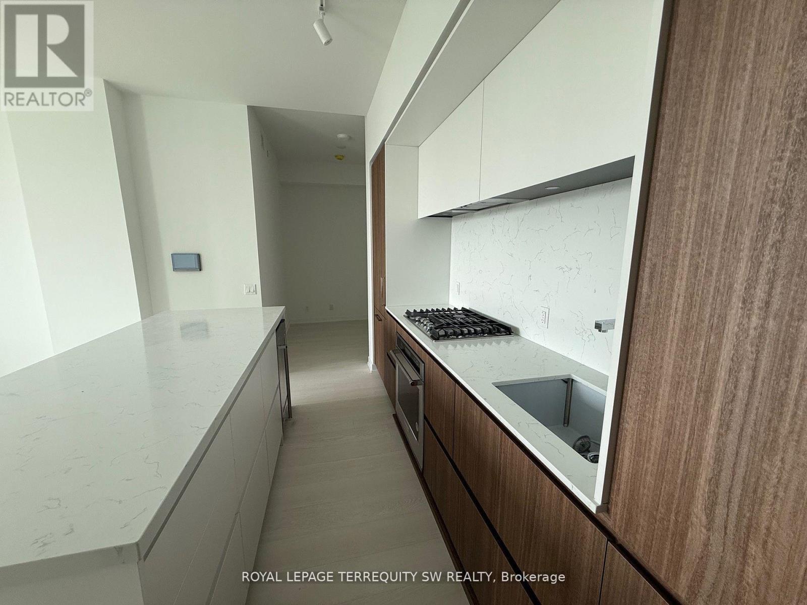 804 - 1 Hillsdale Avenue E, Toronto, ON - Indoor Photo Showing Kitchen