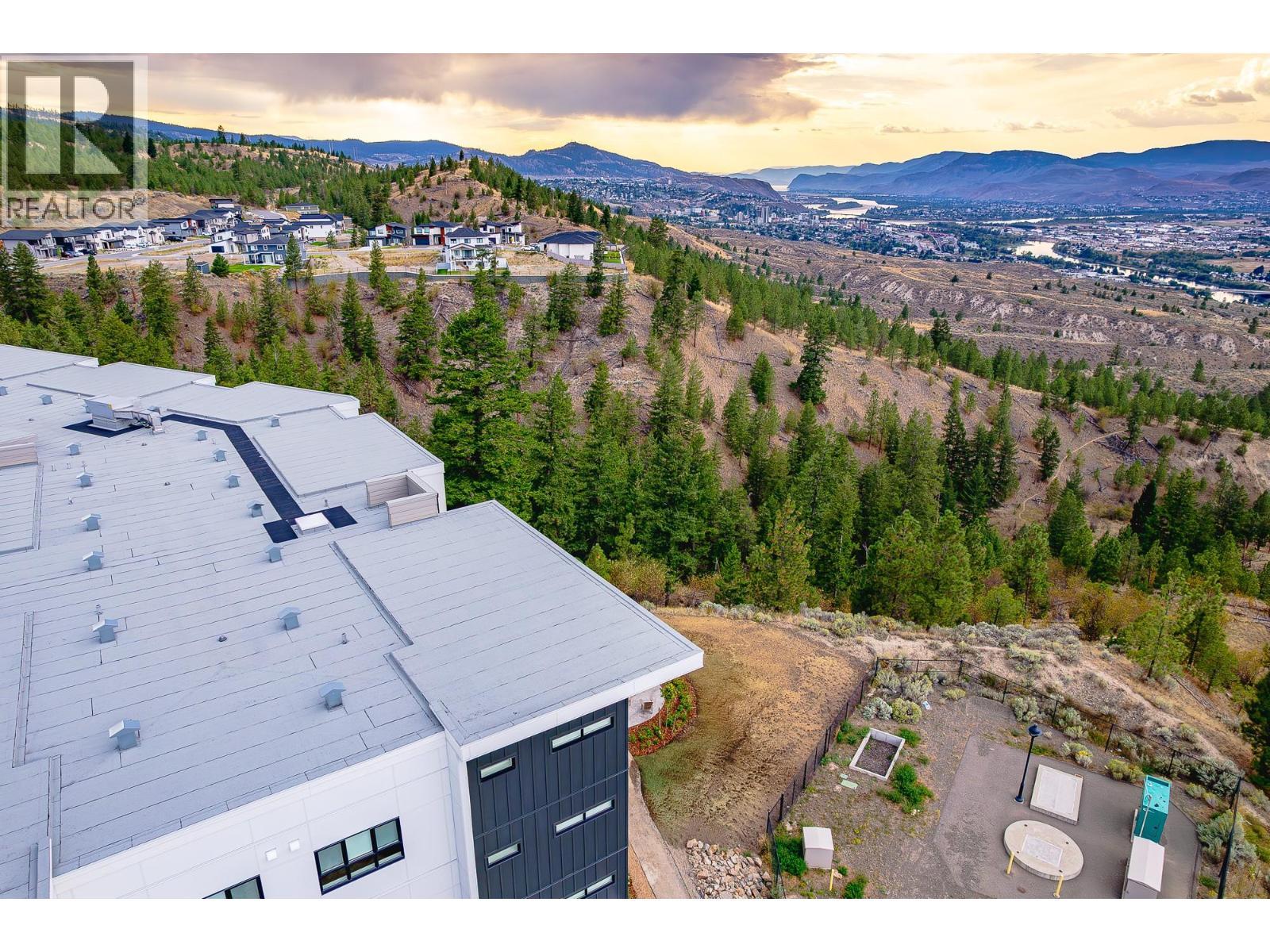 1844 Qu'Appelle Boulevard Unit# 107, Kamloops, BC - Outdoor With View