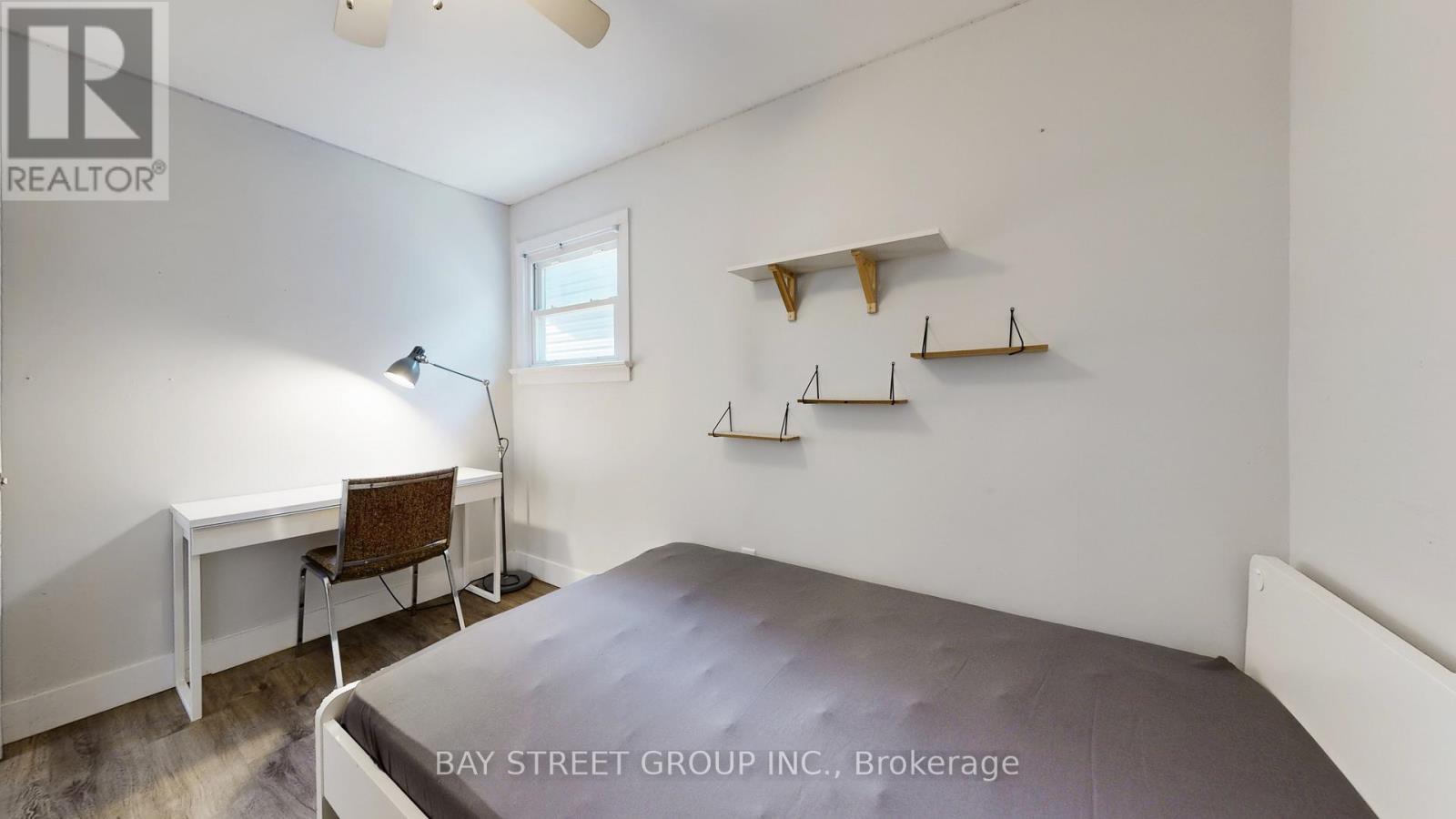 24 Empire Street, London East, ON - Indoor