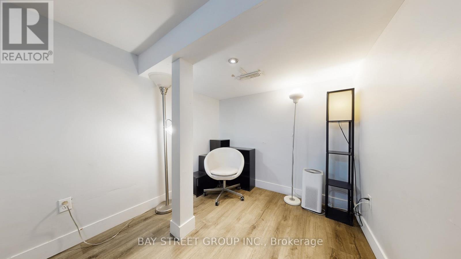 24 Empire Street, London East, ON - Indoor