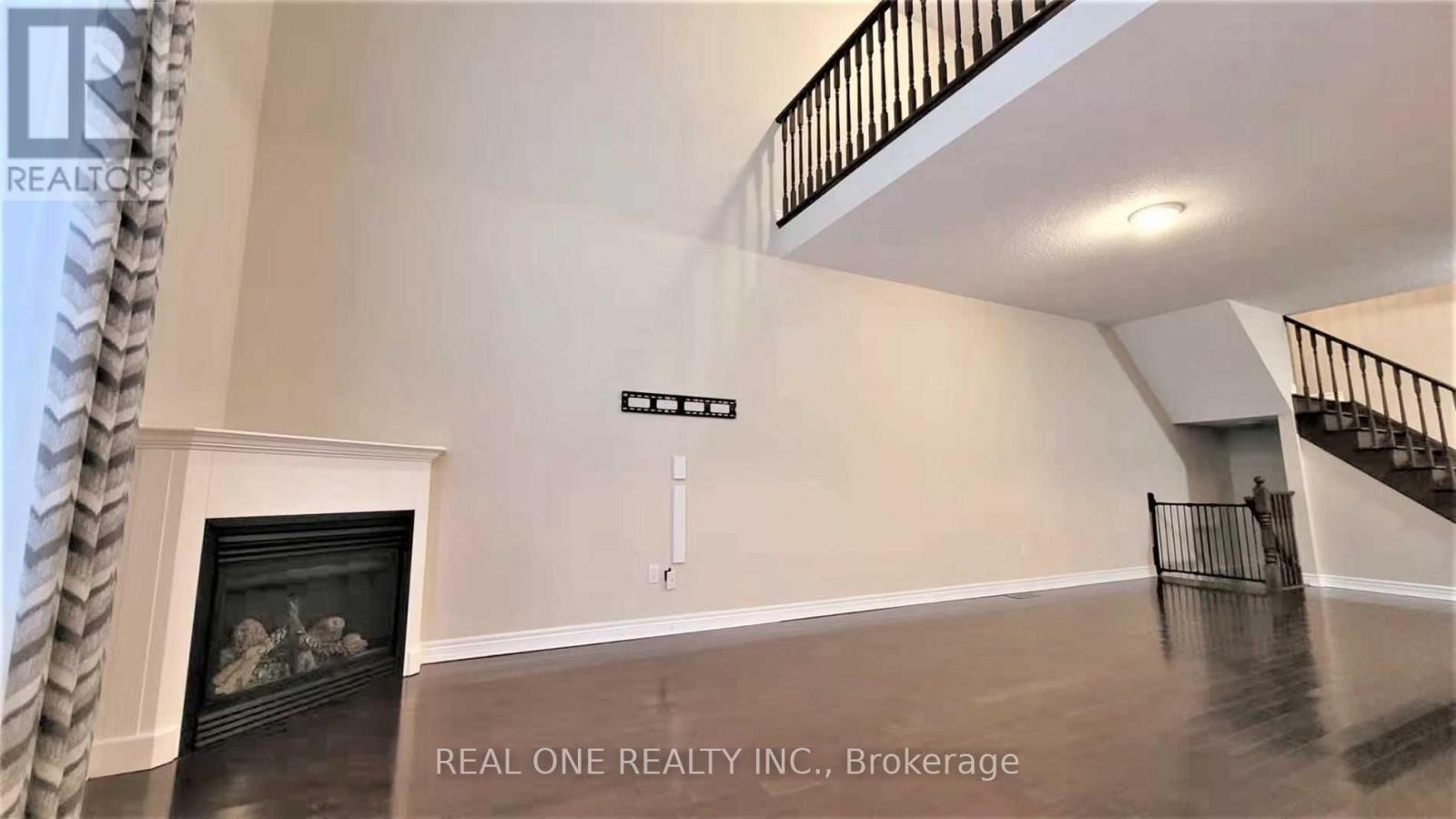 2495 Felhaber Crescent, Oakville, ON - Indoor Photo Showing Other Room With Fireplace